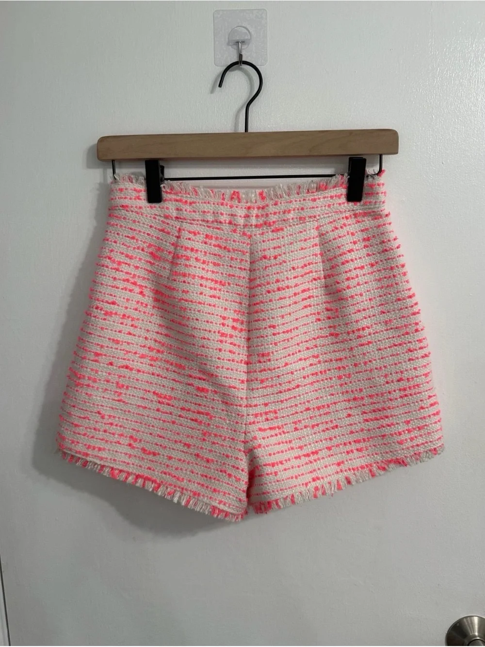 Cinq à Sept Coronado Tweed Shorts | Size 6 | MSRP $295